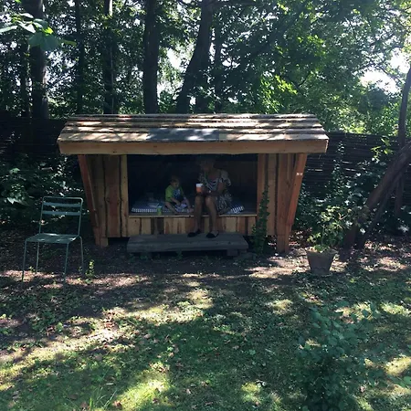 Oasis Near With Space To Play 펜션 Dronningmølle